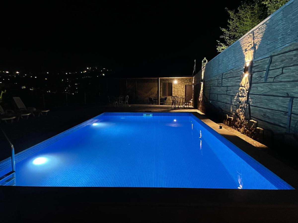 Kamar Hotel Ijevan Exteriér fotografie
