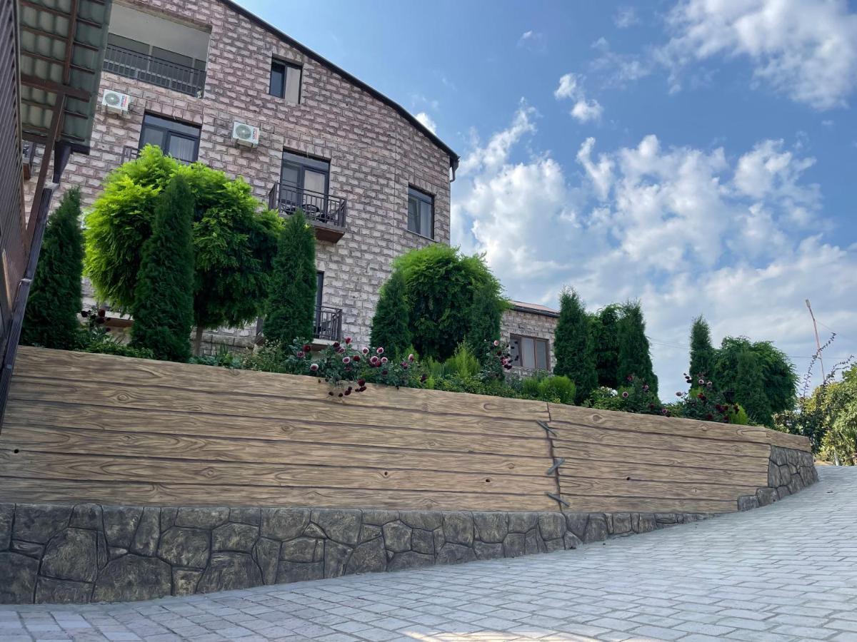 Kamar Hotel Ijevan Exteriér fotografie