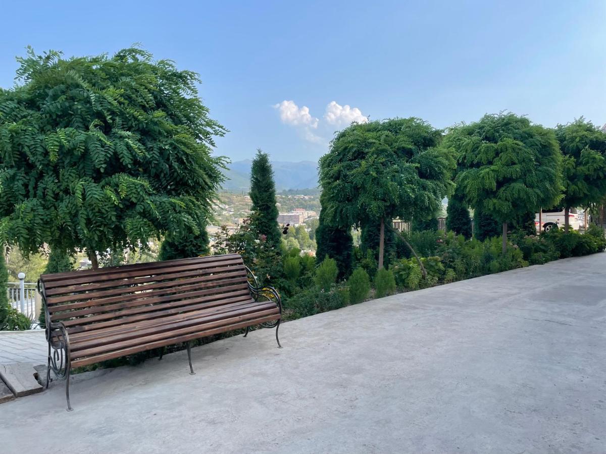 Kamar Hotel Ijevan Exteriér fotografie